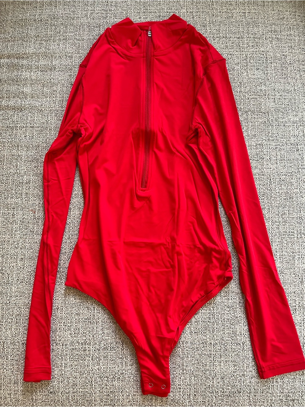 Long-Sleeve Small Red Zip-Front Women's Bodysuit